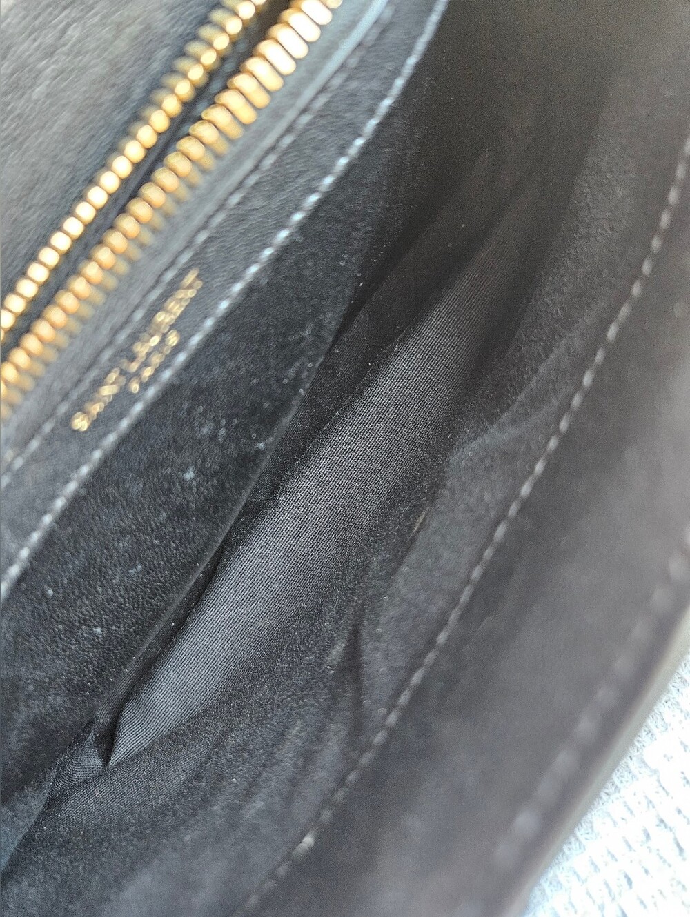 Yves Saint Laurent Black Quilted Leather Medium College Handbag - Picture 6 of 7